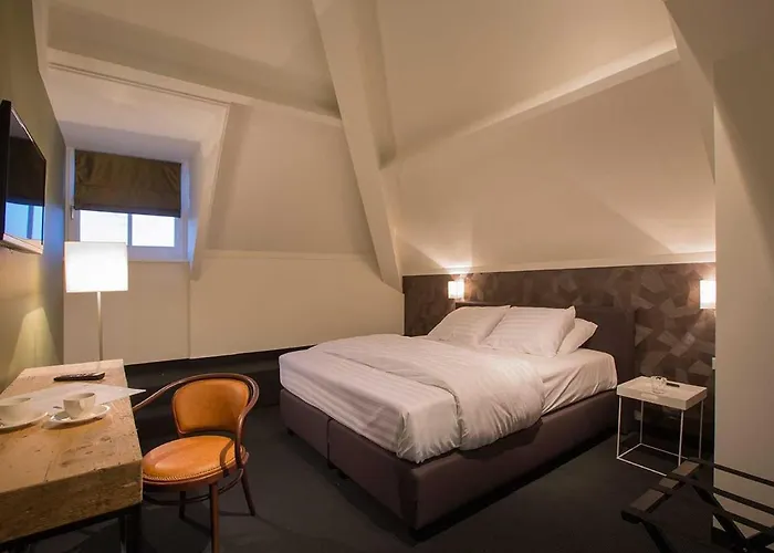 Boutique Mauritz, A Member Of Ql *